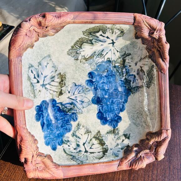 Vintage Ellen Evans Terrafirma Studio Art Pottery Platter w/ Grape & Leaf Relief - Picture 2 of 13